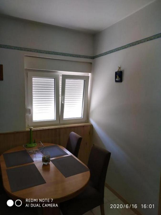 Apartman Ena Vodice Eksteriør billede